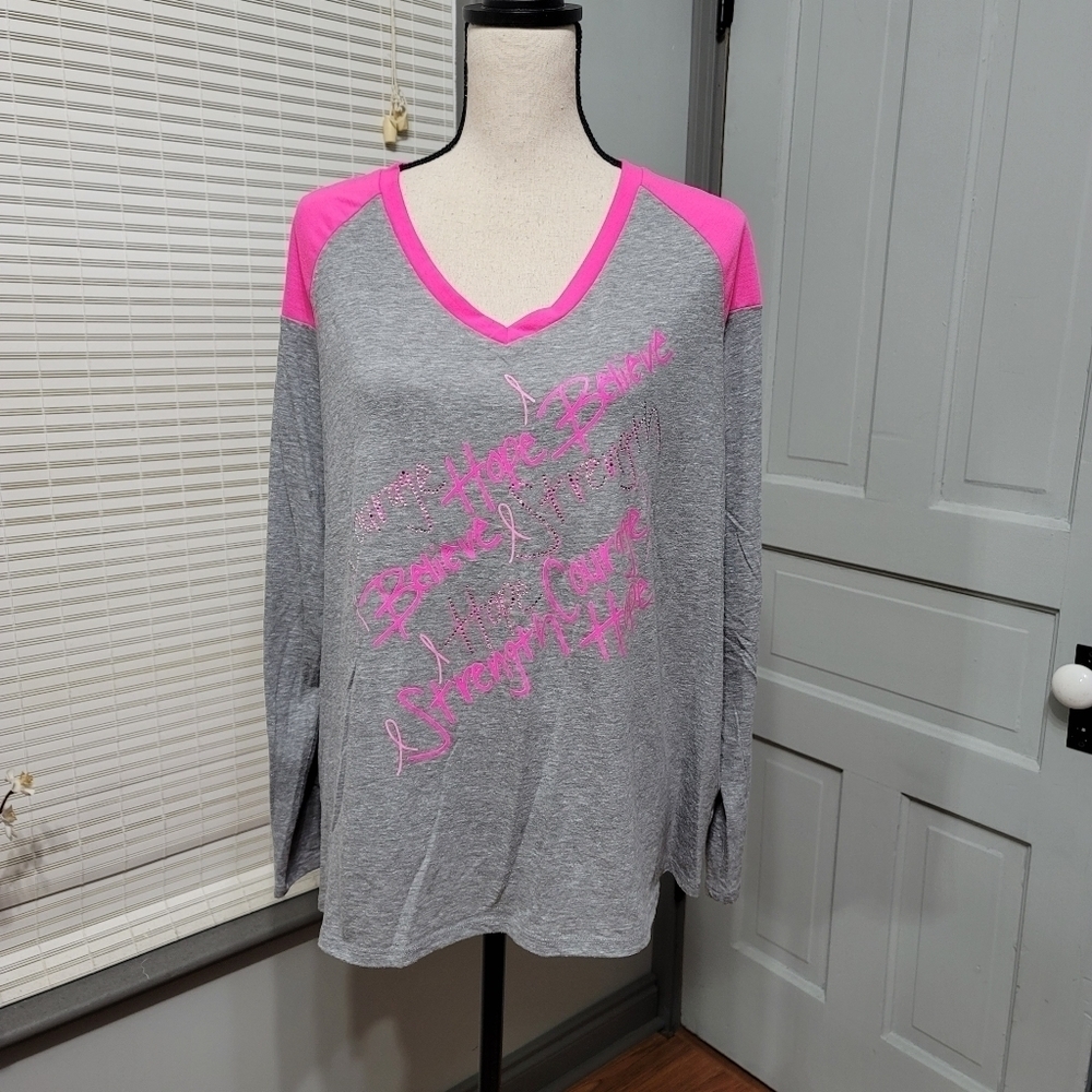 ✨ Livi Active Breast Awareness Baseball Tee grey / pink size 1416 Lane Bryant